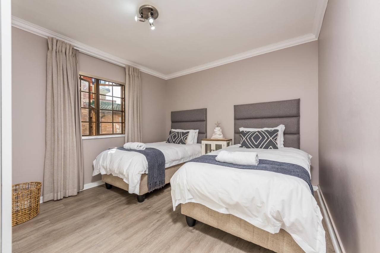 Beacon Wharf , George Hay 1 Holiday Accommodation Mossel Bay Eksteriør bilde