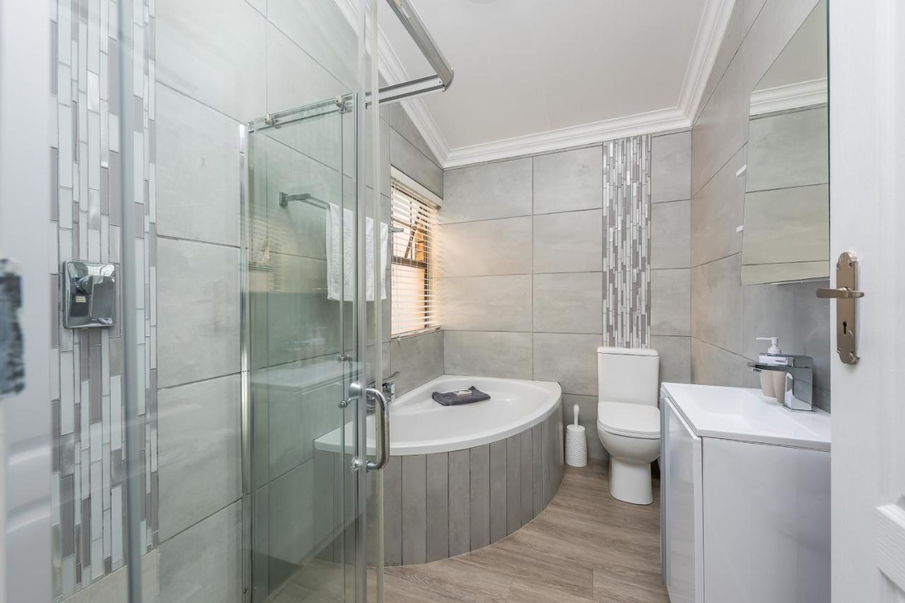 Beacon Wharf , George Hay 1 Holiday Accommodation Mossel Bay Eksteriør bilde